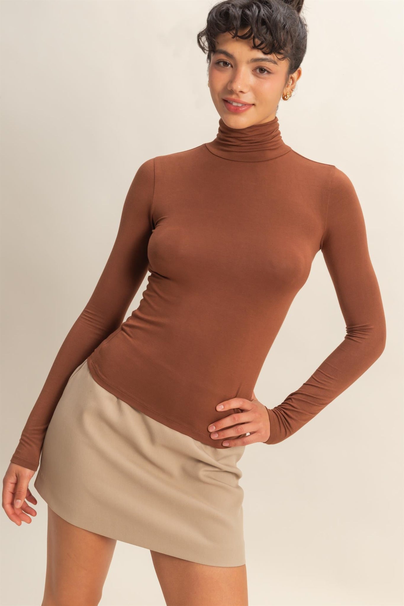 Chestnut Turtleneck Long Sleeve Fitted Top