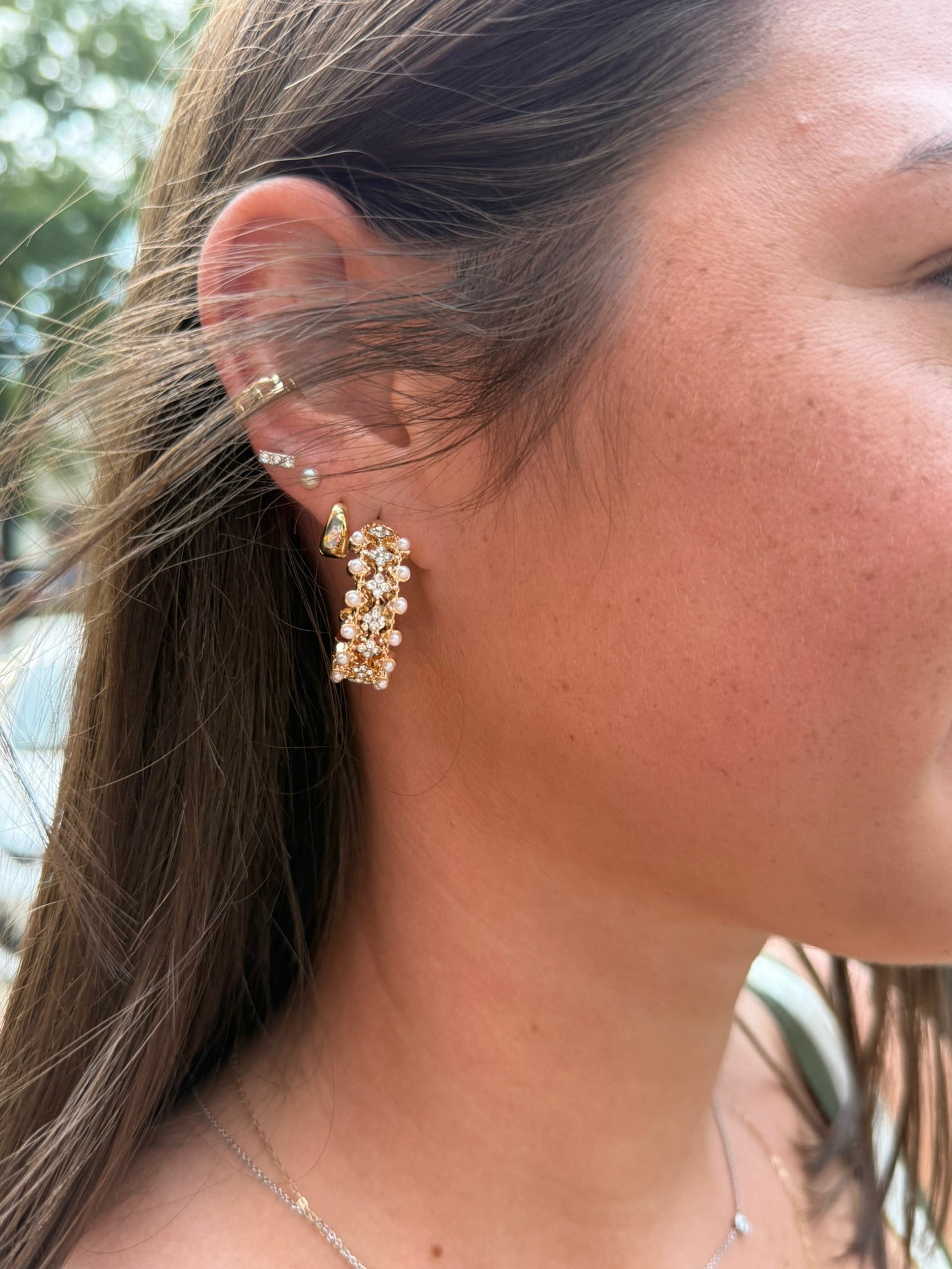 Dazzle Pearl & Rhinestone Hoops